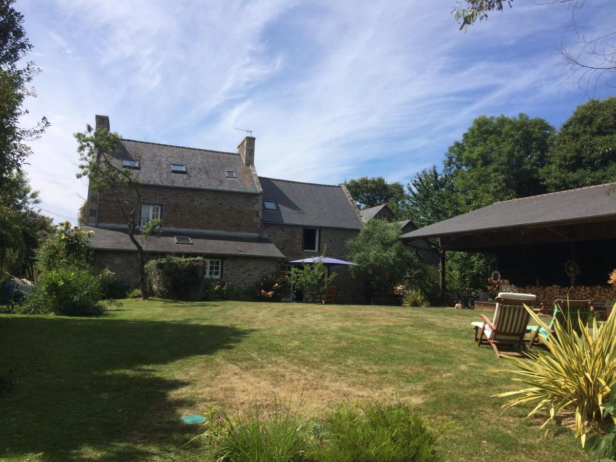 Manoir De La Rogerais & Spa Beaussais Sur Mer Exterior foto
